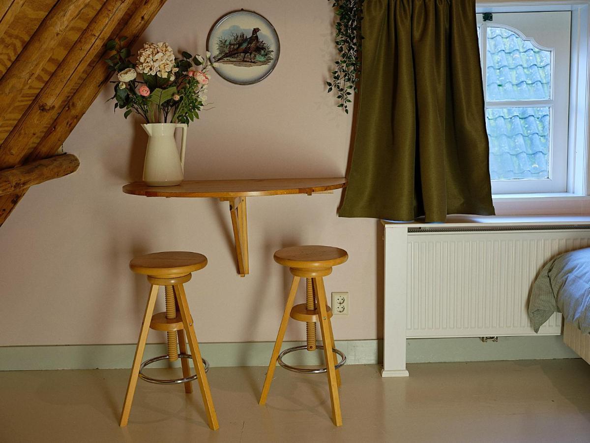 Jagershuistexel Bed and Breakfast Oosterend  Buitenkant foto